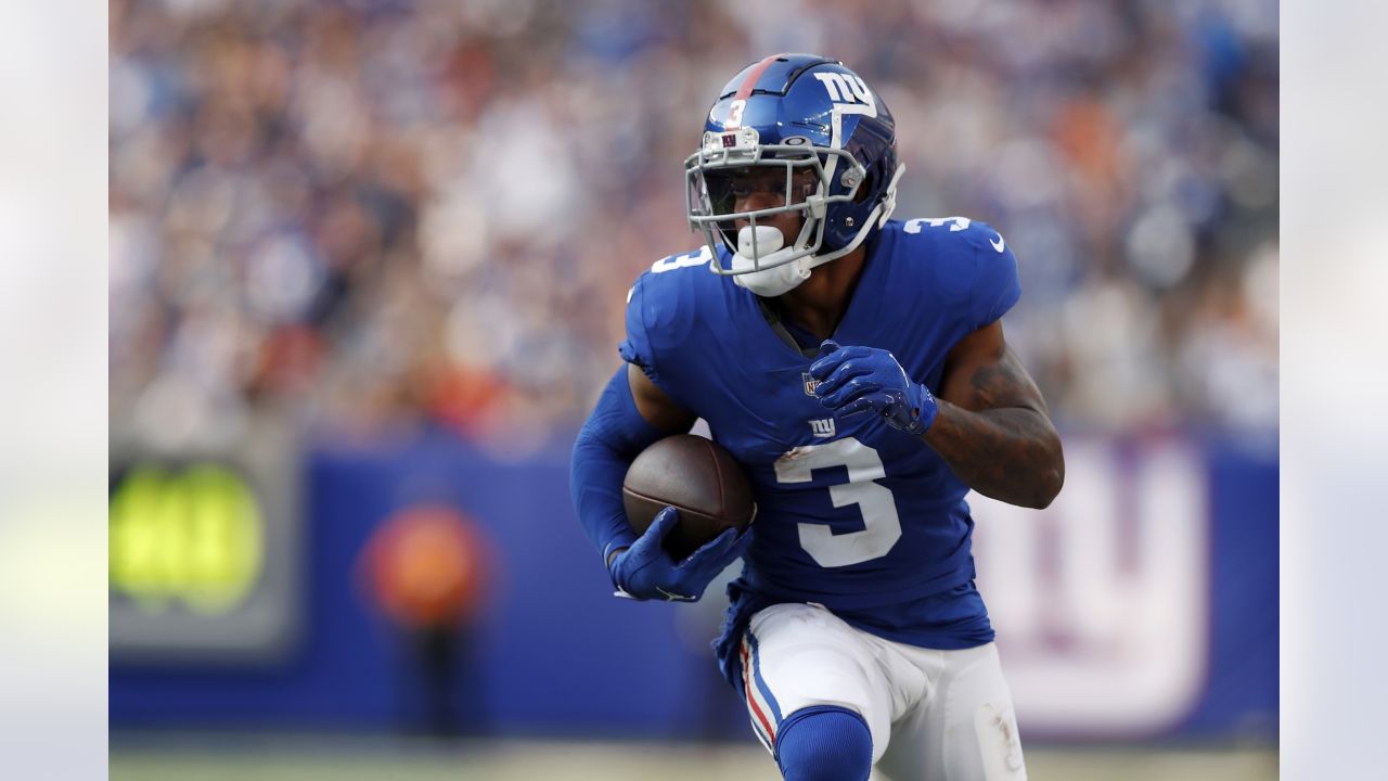 New York Giants wide receiver Sterling Shepard (3) and New York Giants  inside linebacker Blake Martinez (54) walk to the locker room before the  start of an NFL football game against the