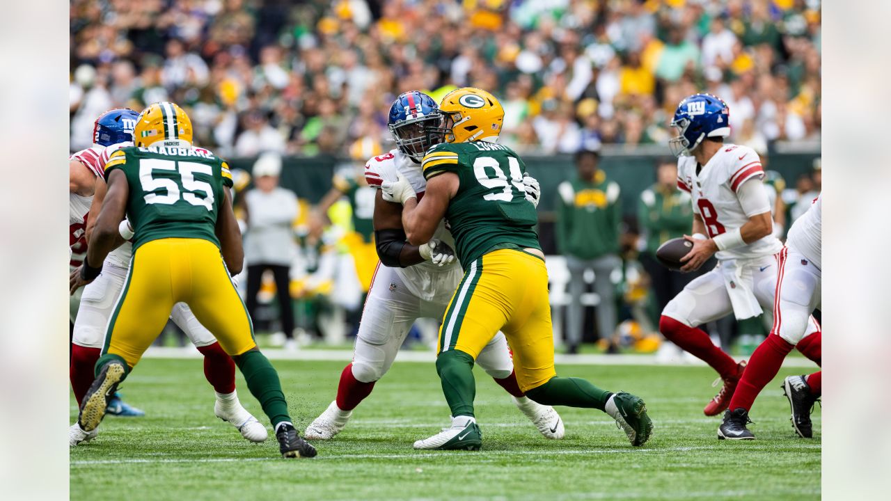 Close friends of Tomon Fox's family loved Giants rookie's preseason hit