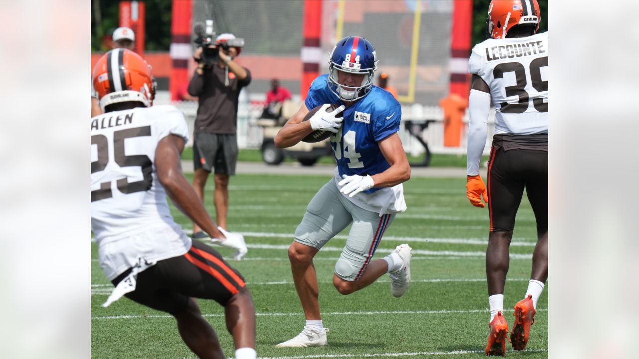 FOXBOROUGH, MA - AUGUST 25: New York Giants running back Elijhaa Penny  (39), New York Giants wide