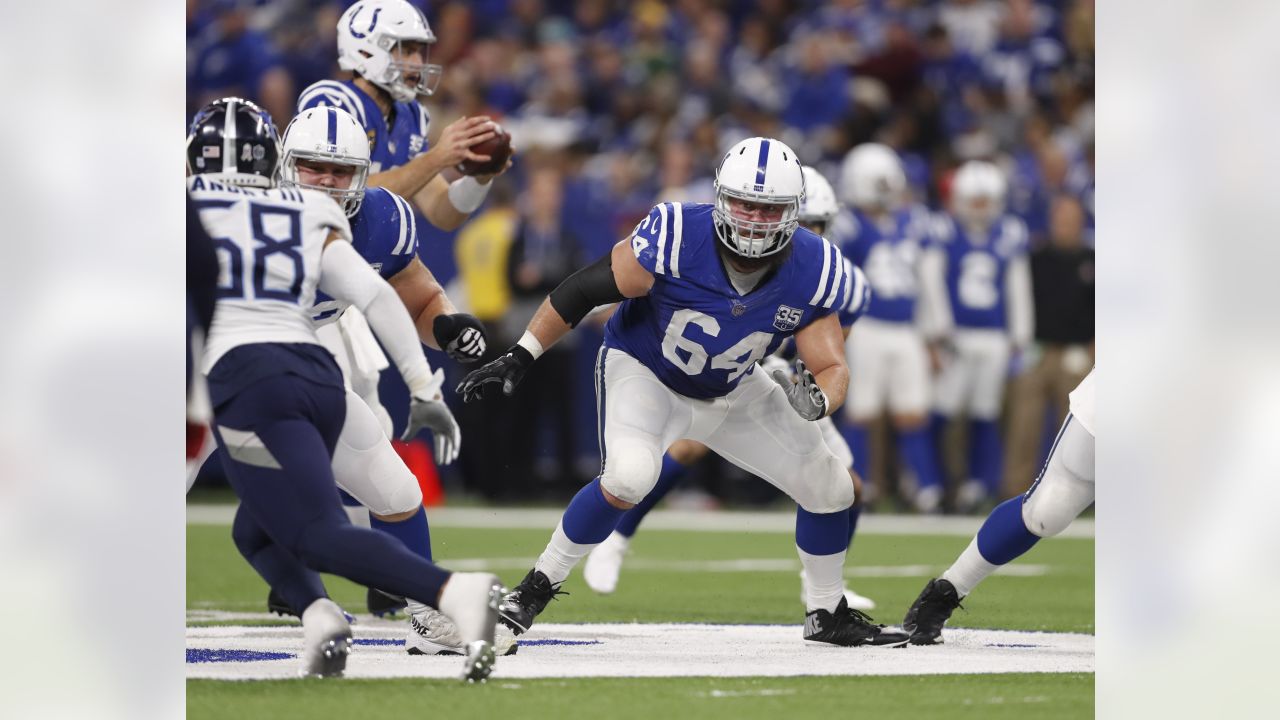 Mark Glowinski, the Colts' most anonymous, underappreciated lineman