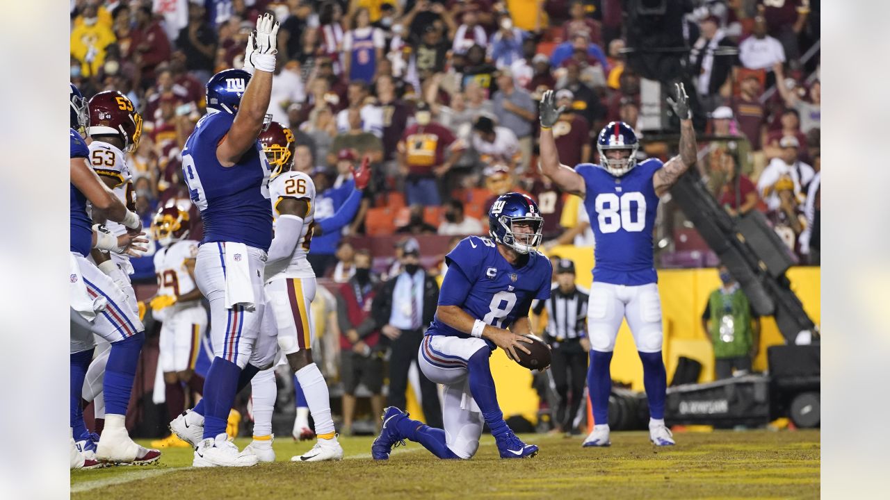 Washington Football: WFT back in all-white uniforms vs. Giants