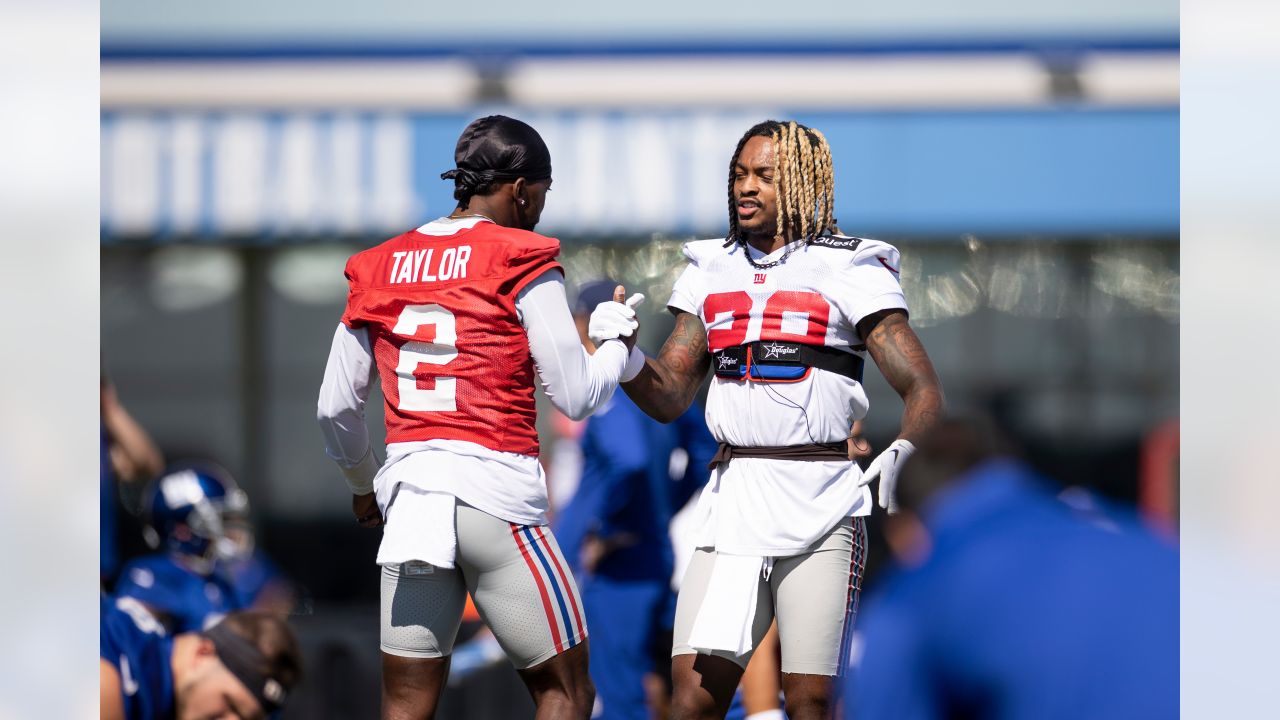 NY Giants Training Camp News Day 2: Darius Slayton Injury, Deonte Banks  Struggles + Position Battles 