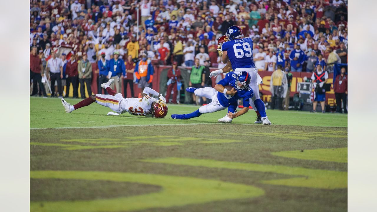 Hopkins converts 2nd chance, Washington beats Giants 30-29 - WTOP News