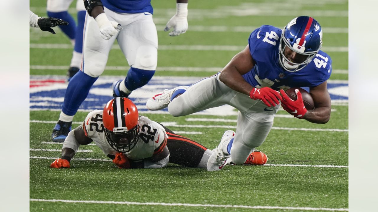 Cleveland Browns defeat New York Giants 20-6