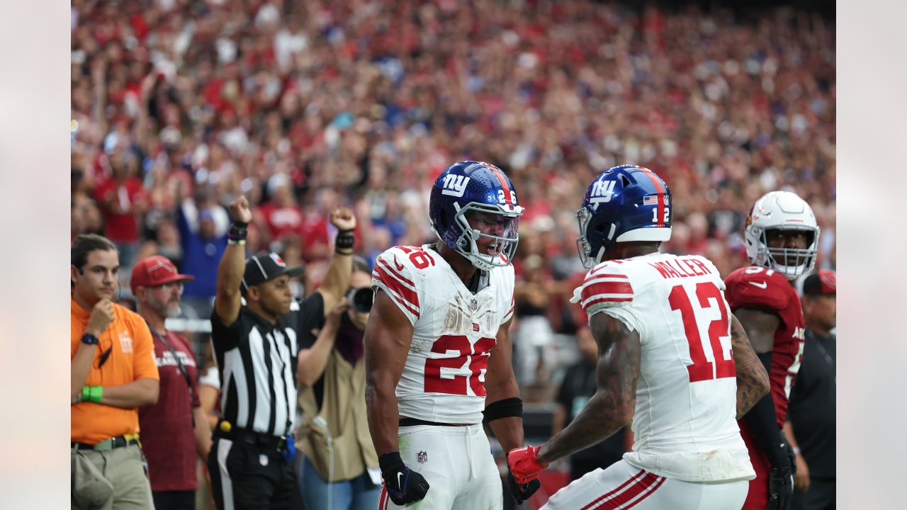 Jones, Barkley lead Giants past Texans 24-16 for 7-2 start - The San Diego  Union-Tribune