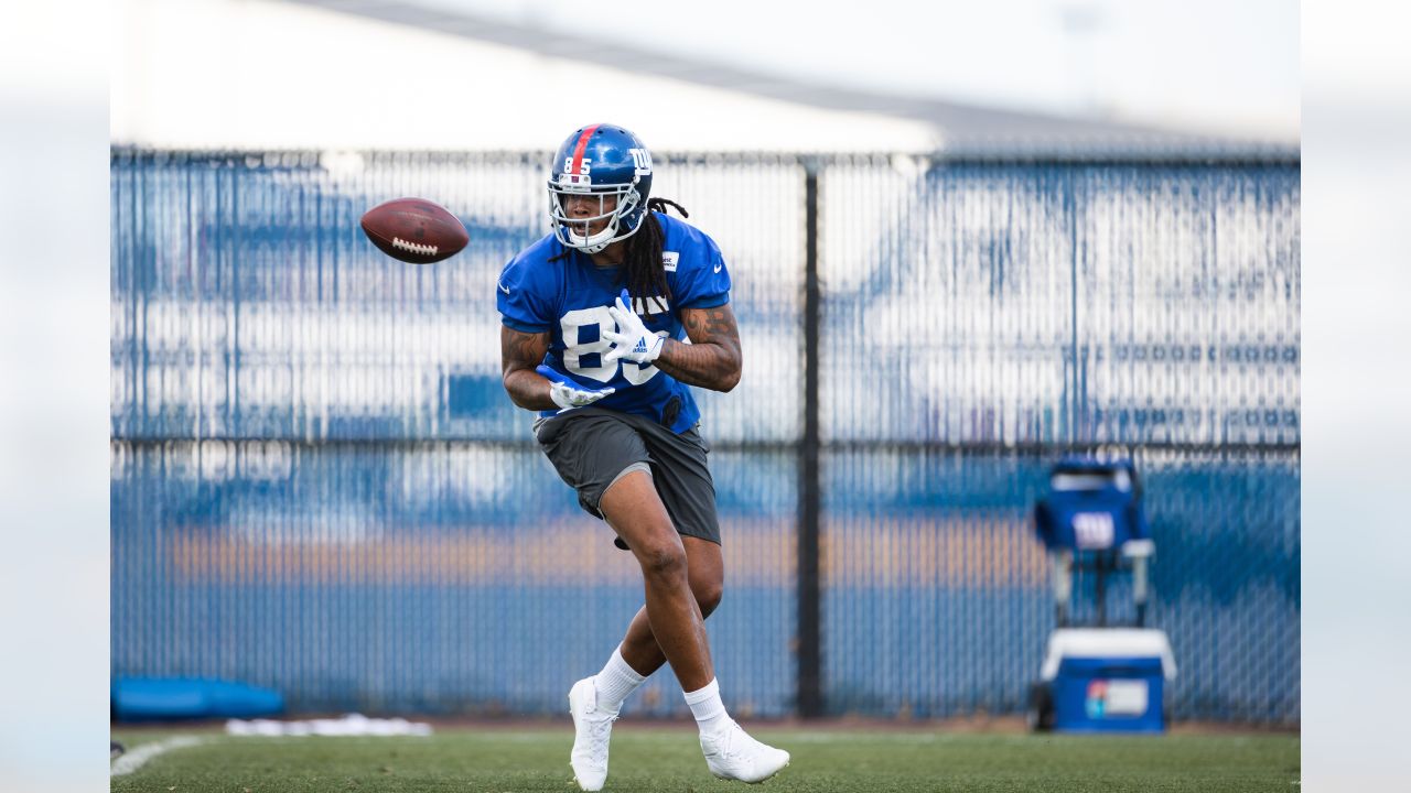 NY Giants Azeez Ojulari, Elerson Smith could be sack artists