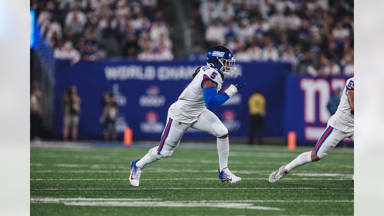 Giants-Cowboys 'Kudos & Wet Willies' review: Has Daniel Jones stopped  running yet? - Big Blue View