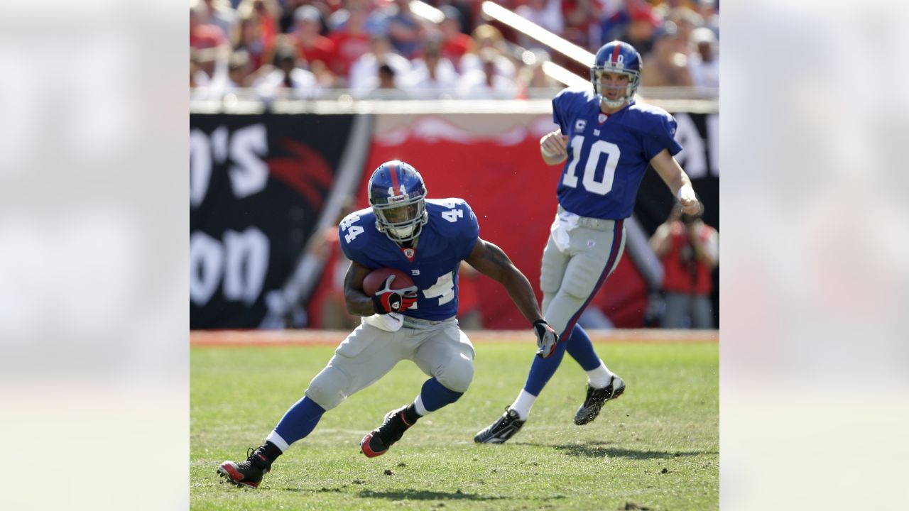 Giants vs. Bucs Wild Card Playoff Game 2007; Eli Manning Wins