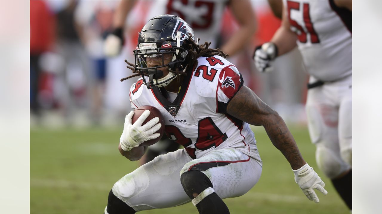 Giants' Devonta Freeman, who went from a funeral home to the NFL