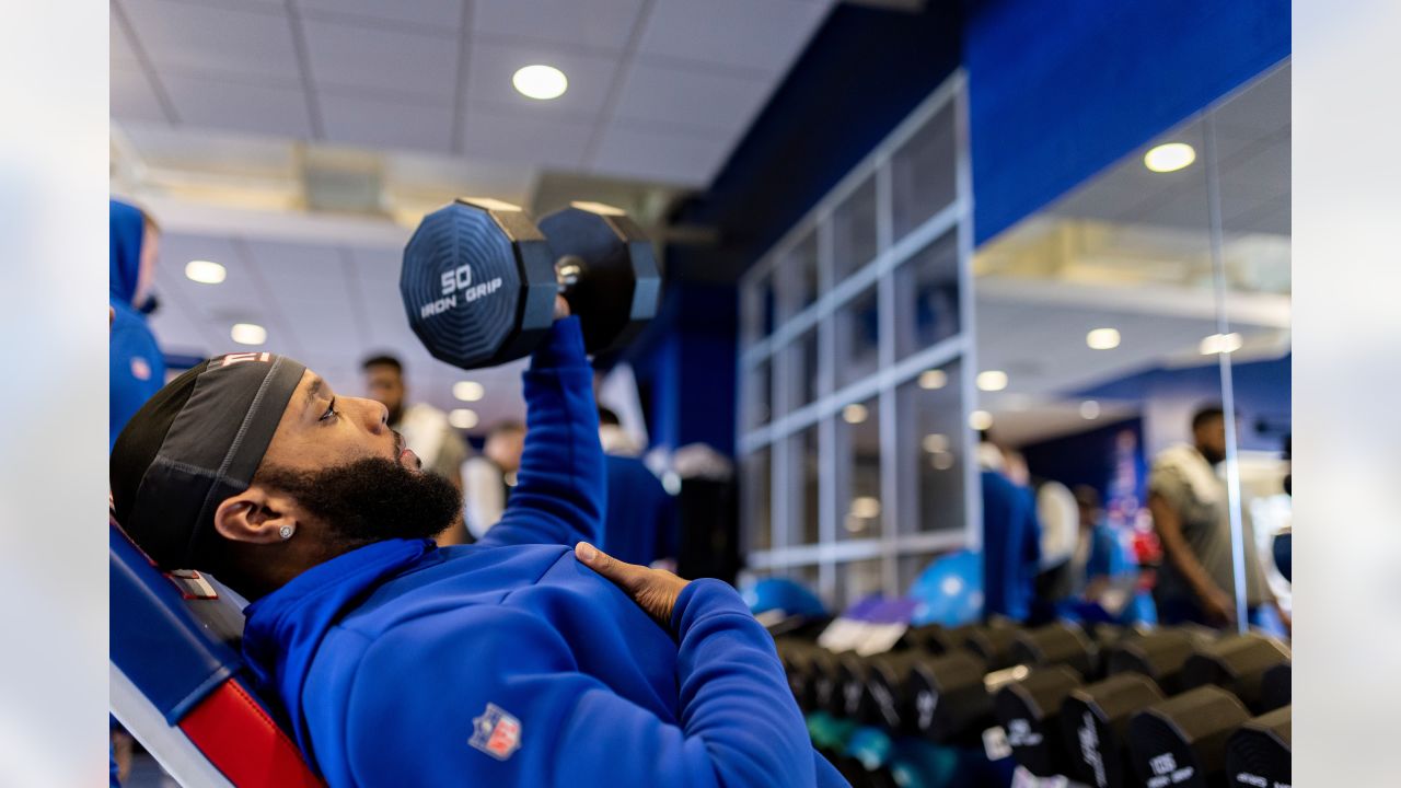 Chuck Knoxx on X: Daniel Jones continued his non-stop offseason workout  program, by stopping by The Citadel today and leading the offense to  victory. Machine. #TOGETHERBLUE #DANIELJONES #NYGIANTS #GIANTS #GMEN   /