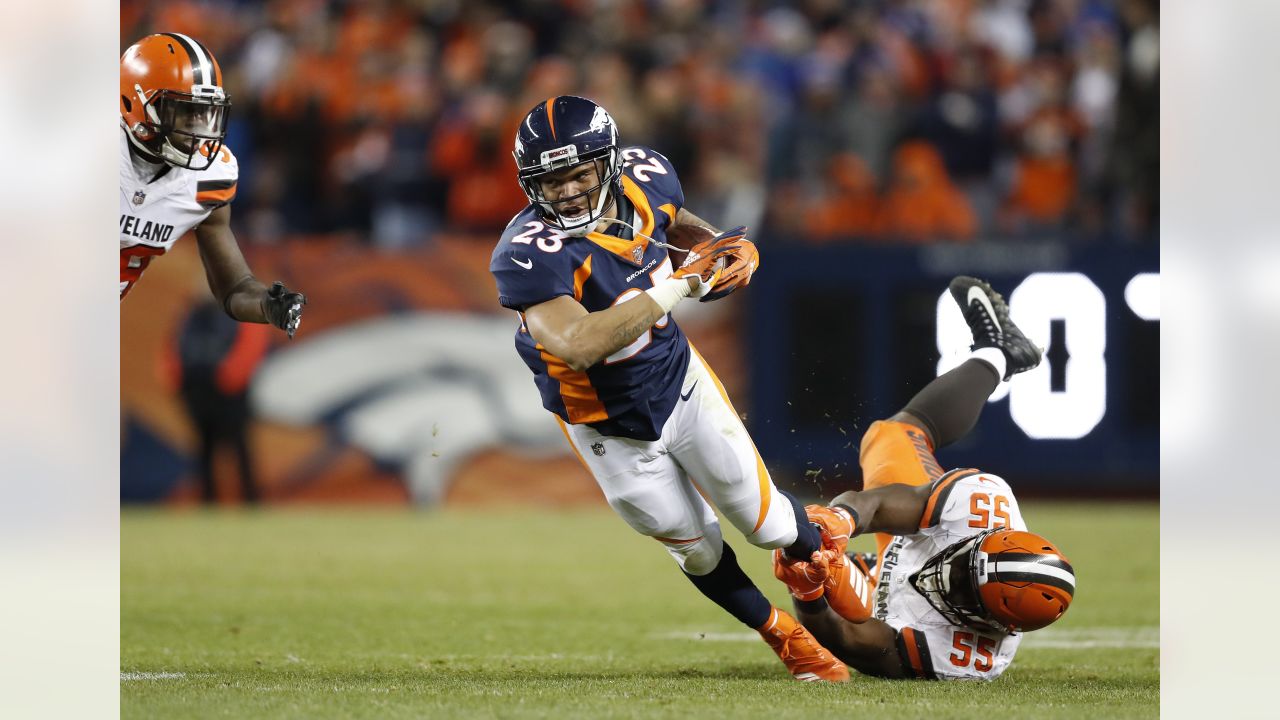 Denver running back Devontae Booker runs down field to the Oakland 25-yard  line during the second quarter Sunday, Jan. 1, 2017, at Sports Authority  Field at Mile High in Denver. (The Gazette