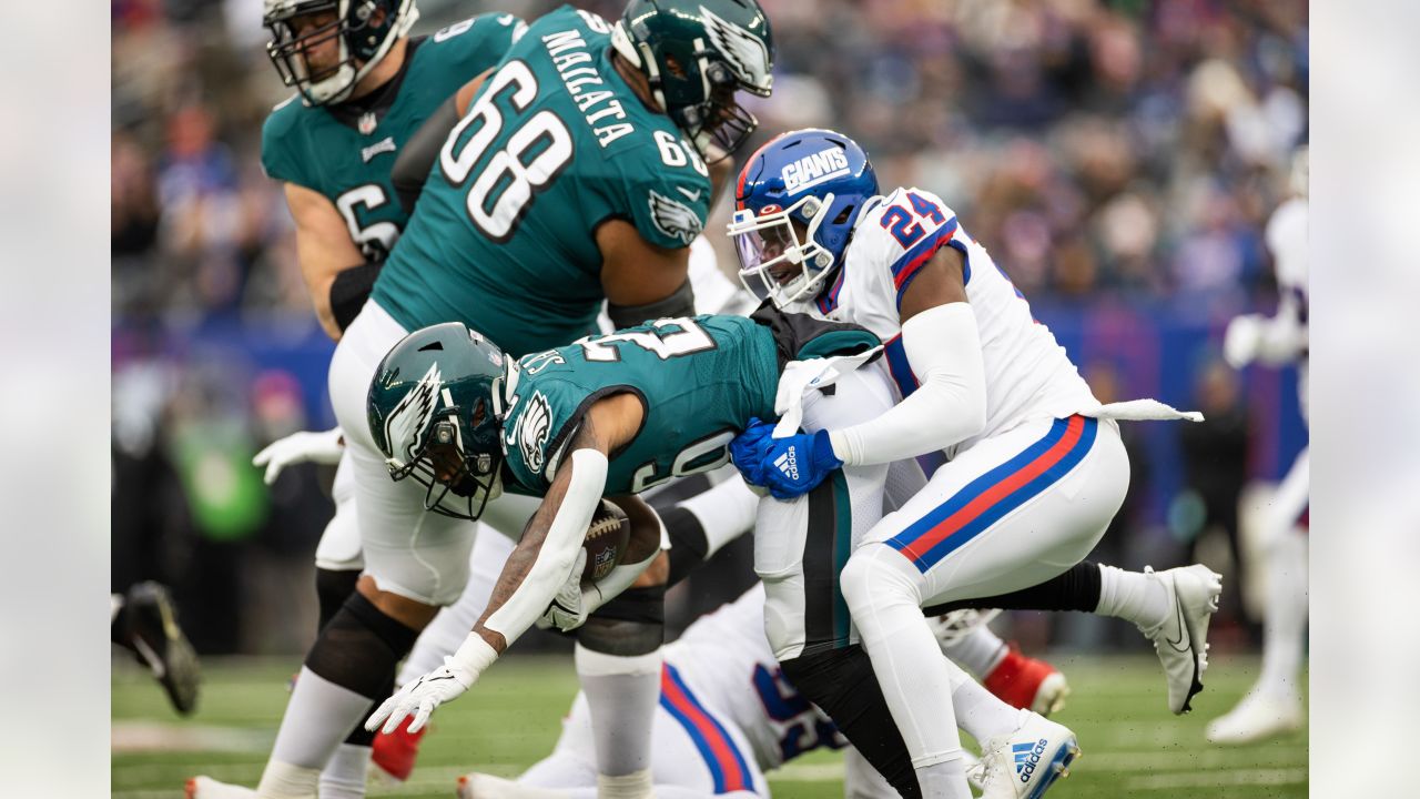 State NFL roundup: Giants' James Bradberry gets a pick off his old