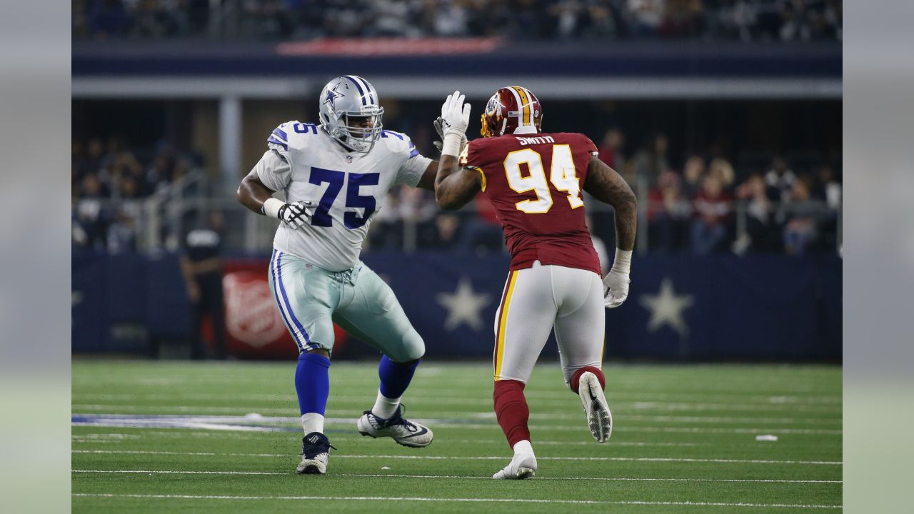 Crucial Catch in action before an NFL football game between the  Philadelphia Eagles and the Dallas Cowboys, Sunday, Oct. 16, 2022, in  Philadelphia. (AP Photo/Matt Rourke Stock Photo - Alamy