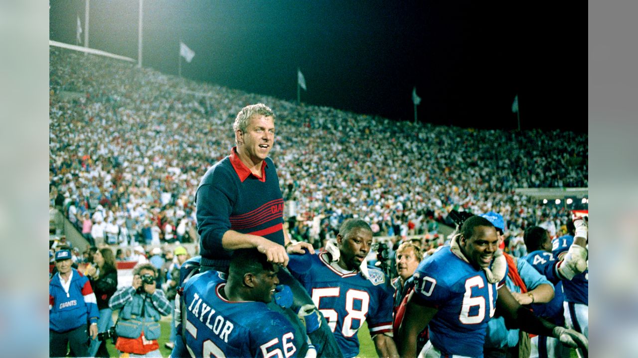 Lawrence Taylor's INCREDIBLE Thanksgiving Game vs. Lions (1982)