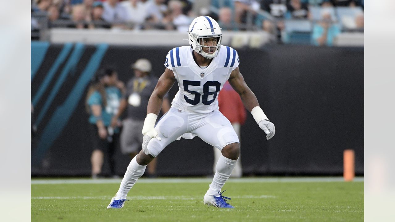 New York Giants Agree to Terms with Former Colts Linebacker Bobby