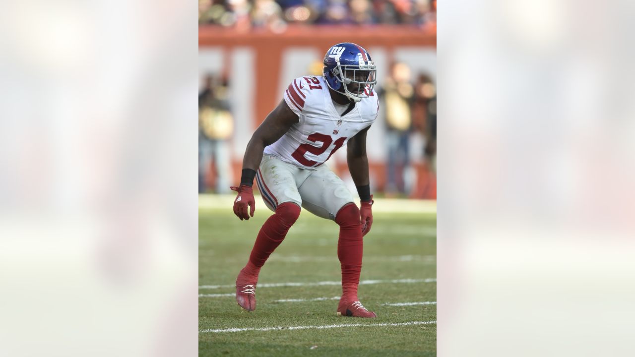 NY Giants bring back veteran safety Landon Collins