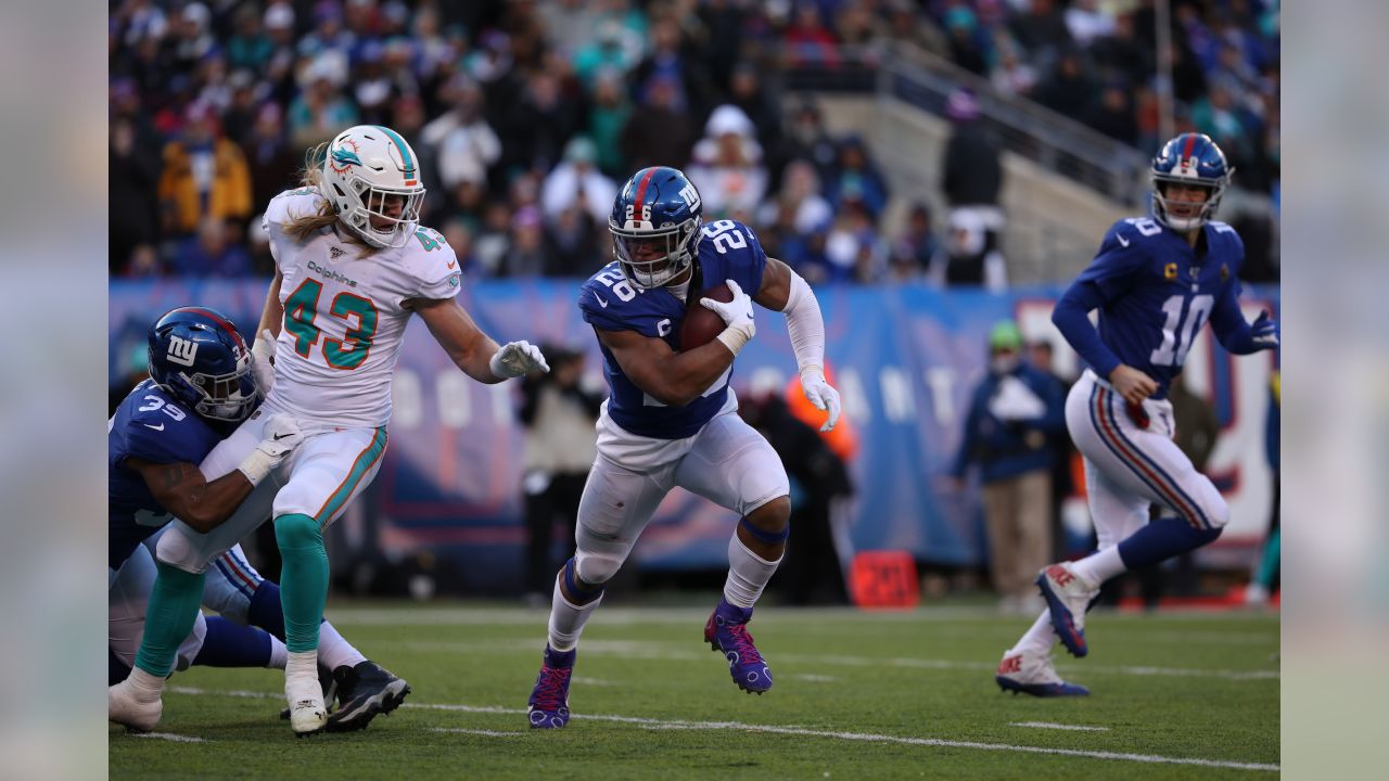 Giants win one more at home for Eli, drubbing Dolphins to snap losing  streak