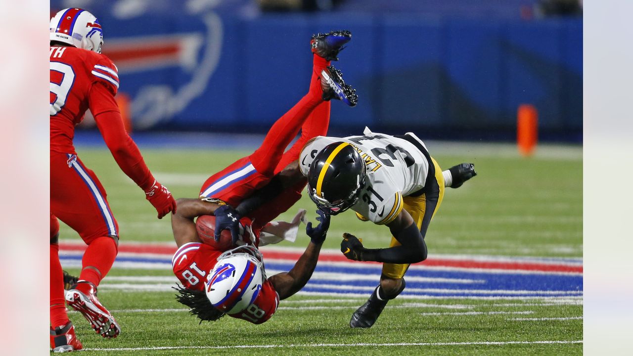 New York Giants cornerback Justin Layne (35) walks off the field