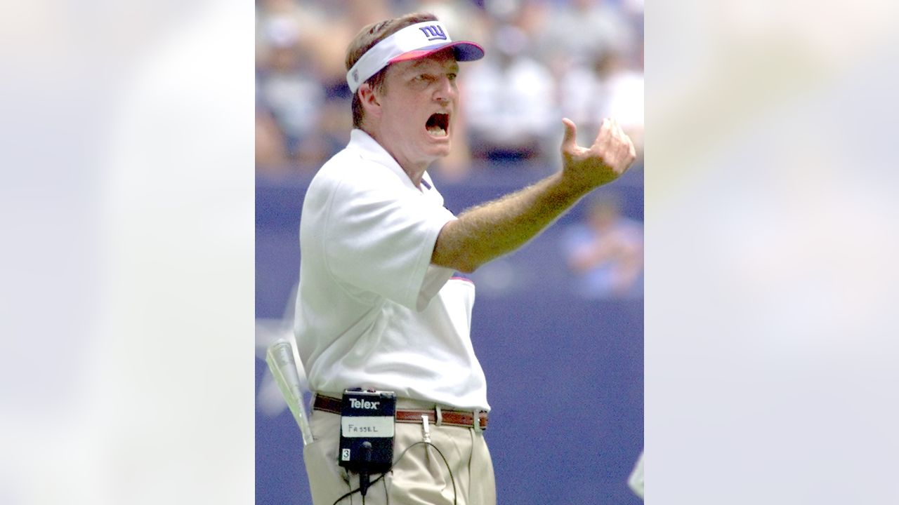 New York Giants coach Jim Fassel yells instructions to his players during  the second quarter against the Miami Dolphins Sunday, Oct. 5, 2003 in East  Rutherford, N.J. (AP Photo/Julie Jacobson Stock Photo 