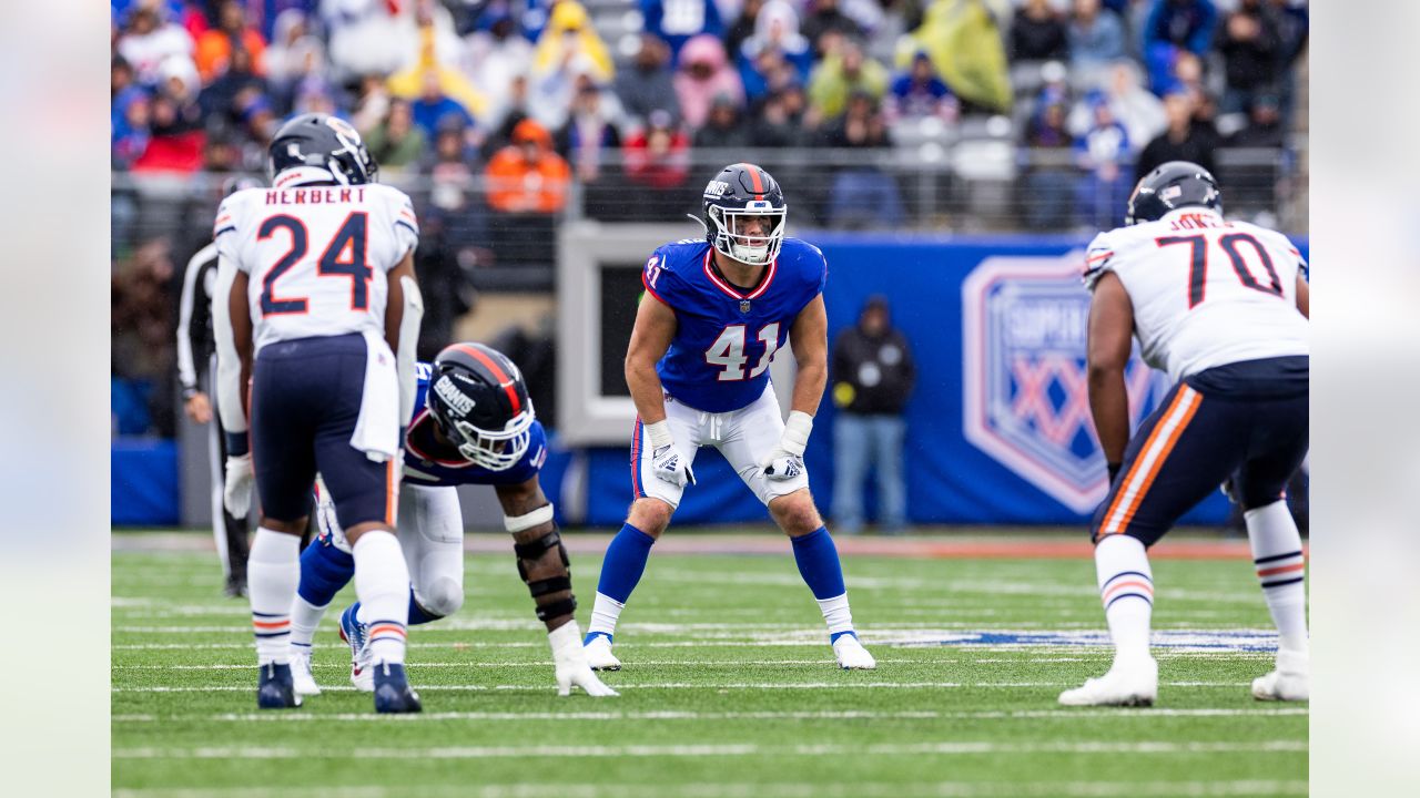 Close friends of Tomon Fox's family loved Giants rookie's preseason hit