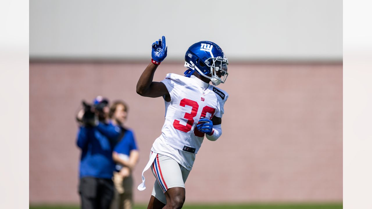 Darnay Holmes is stealing show at Giants training camp