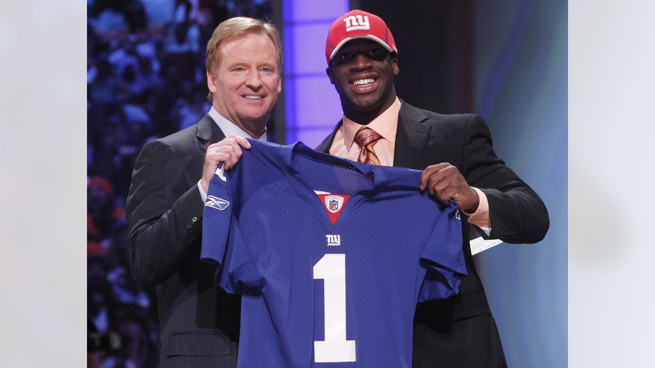 Prince Amukamara signs one-day contract to retire as a Giant