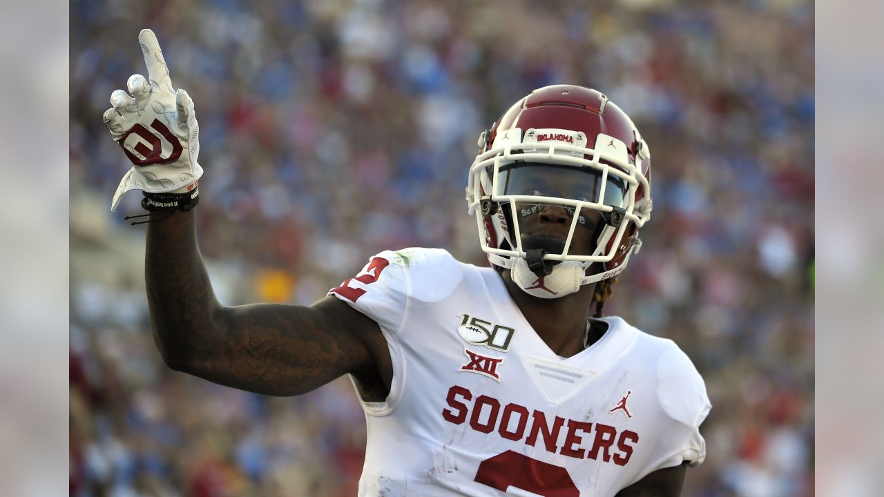 Oklahoma Football: CeeDee Lamb posterizes a dude, Kyler Murray finds Larry  Fitzgerald - Crimson And Cream Machine