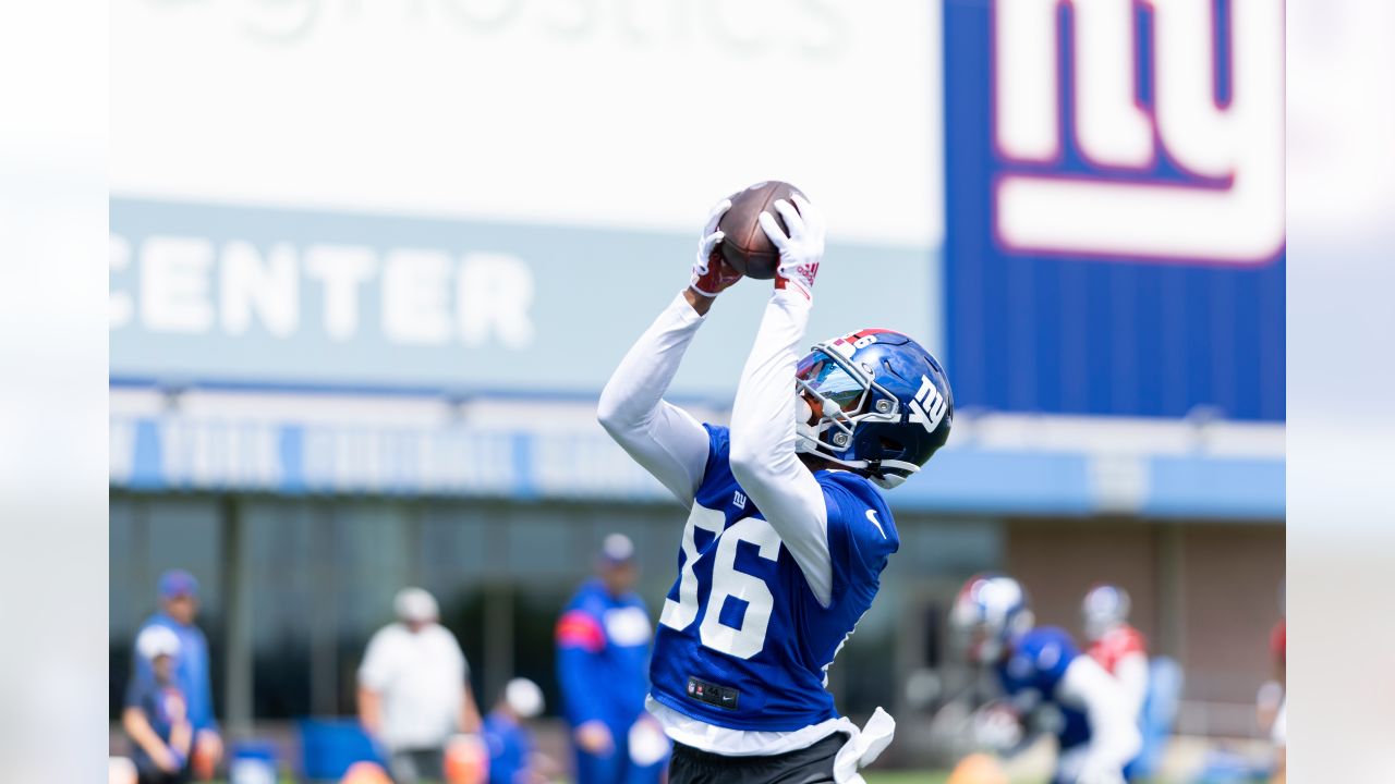 Darren Waller explains wearing No. 12 with Giants