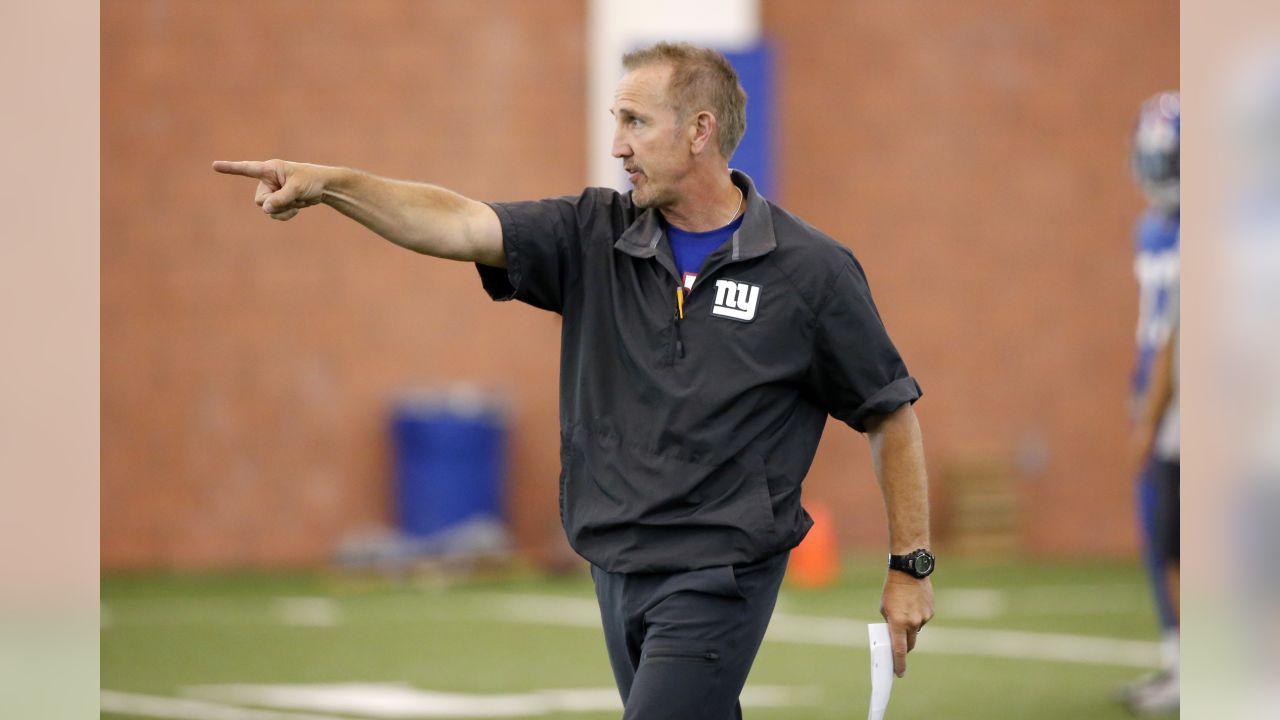 Giants defense motivated by playoff loss to Packers as Steve Spagnuolo's  unit looks to stay 'hungry' – New York Daily News