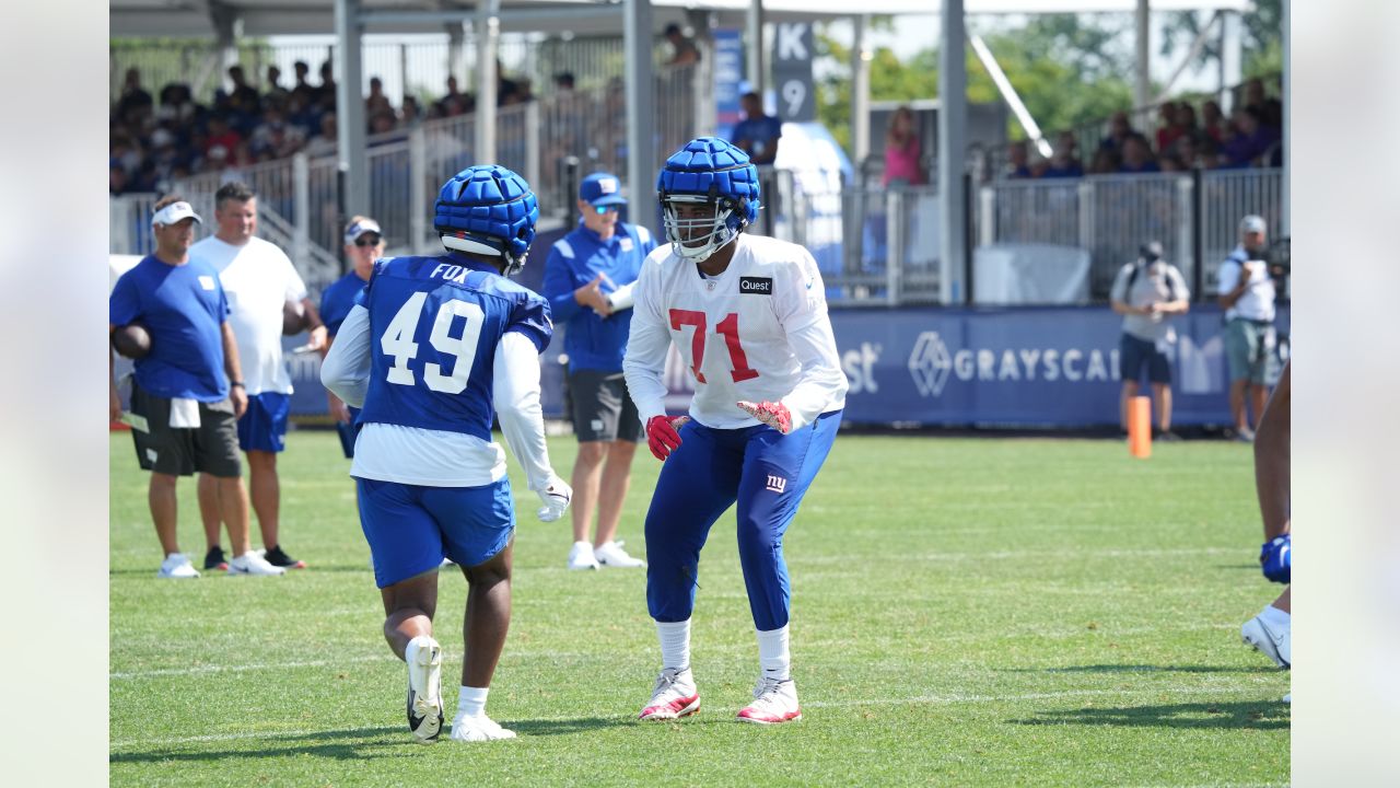 New York Giants - Evan Neal debuts 7️⃣3️⃣