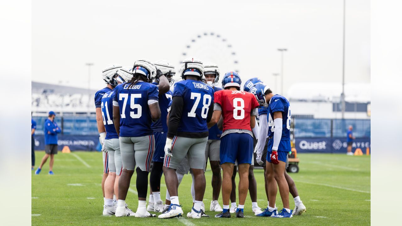 August 13, 2019: August 13, 2019 : New York Giants Offensive Lineman WILL  HERNANDEZ (71) during training camp action at the Quest Diagnostic Training  Center, East Rutherford, NJ. (Credit Image: © Bennett CohenZUMA Wire Stock  Photo - Alamy