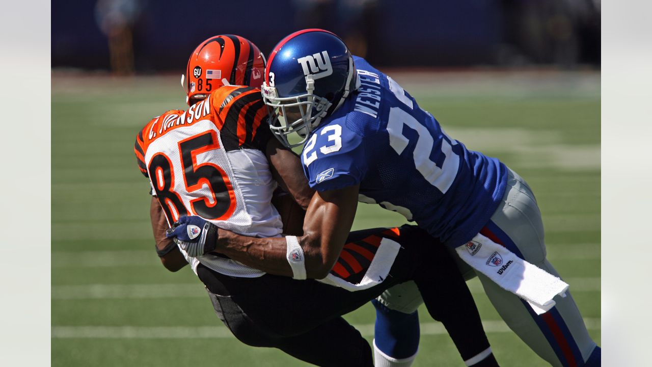 New York Giants tackle Eric Smith during an NFL preseason football game  against the Cincinnati Bengals, Sunday, Aug. 21, 2022 in East Rutherford,  N.J. The Giants won 25-22. (AP Photo/Vera Nieuwenhuis Stock