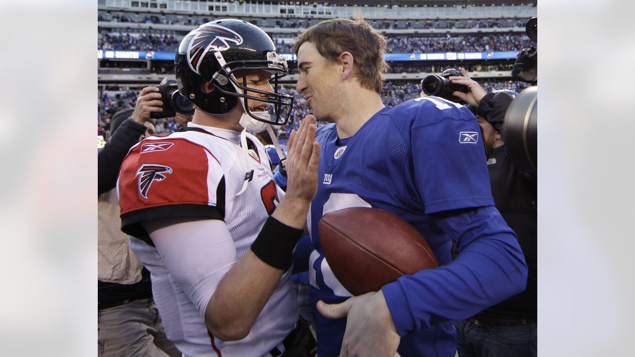 Atlanta Falcons Matt Ryan throws a pass in the first quarter against the  New York Giants in the NFC Wild Card Game at MetLife Stadium in East  Rutherford, New Jersey on January