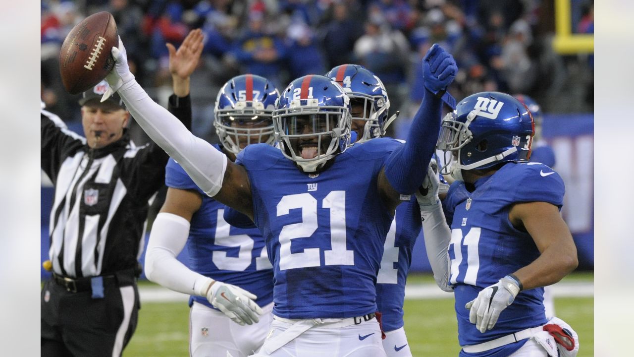 August 26, 2017, New York Giants safety Landon Collins (21) returns the  interception for a touchdown during the NFL game between the New York Jets  and the New York Giants at MetLife Stadium in East Rutherford, New Jersey.  Christopher Szagola/CSM