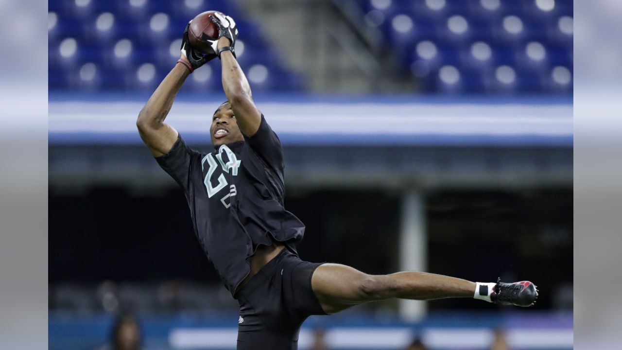 Ohio State defensive back Jordan Fuller runs a drill at the NFL football  scouting combine in In …