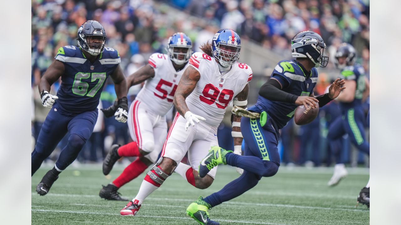 Giants fall to Seahawks, enter bye 6-2