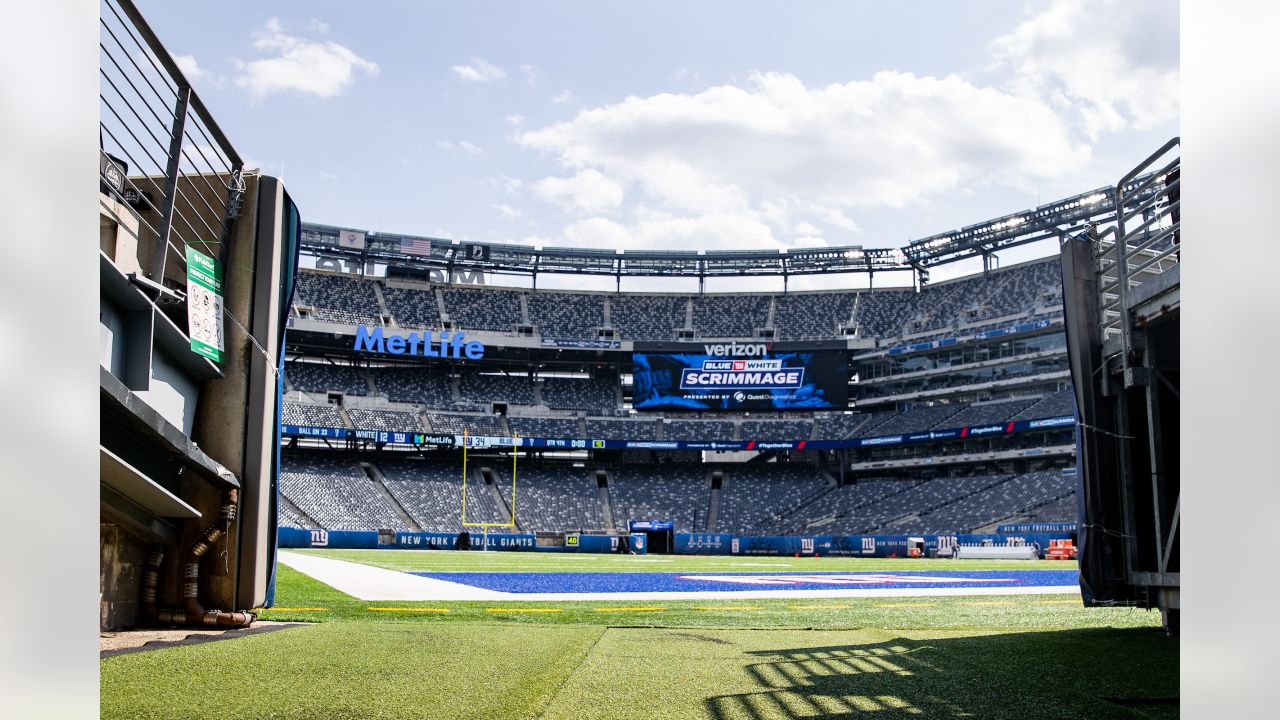 MetLife Stadium - GOOD LUCK New York Giants!! It's almost time for kickoff.  Let's Go Big Blue 