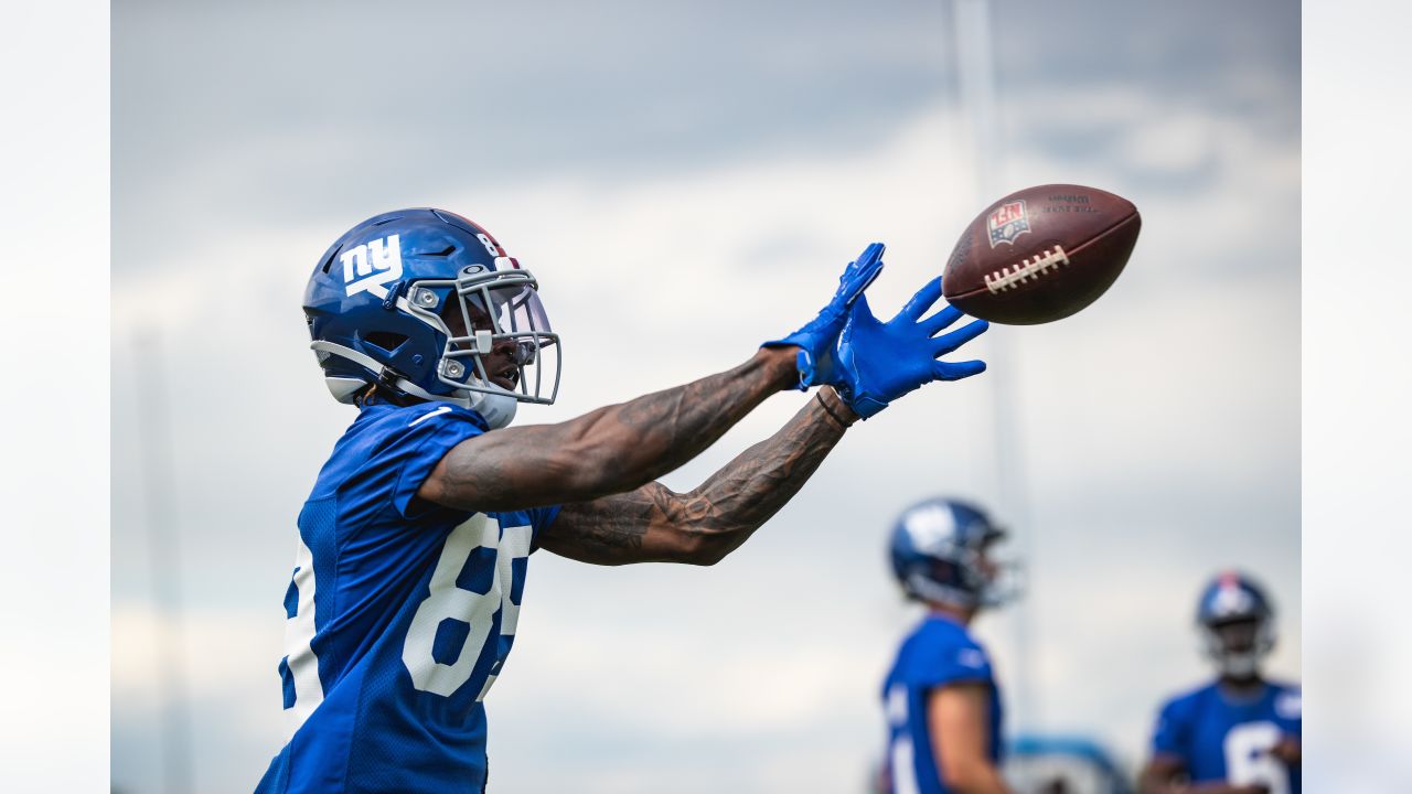 First-round pick Kadarius Toney leaves Giants' first mini-camp practice  early - Big Blue View