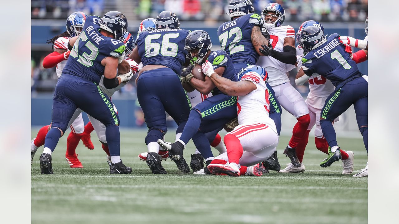 Giants fall to Seahawks, enter bye 6-2