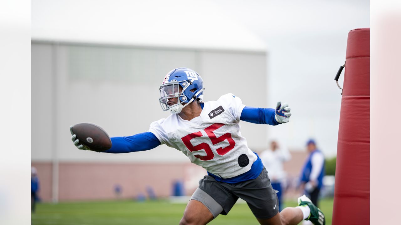 After not meeting sack goal as a rookie, Kayvon Thibodeaux wants more this  - New York Giants War Room - The Den