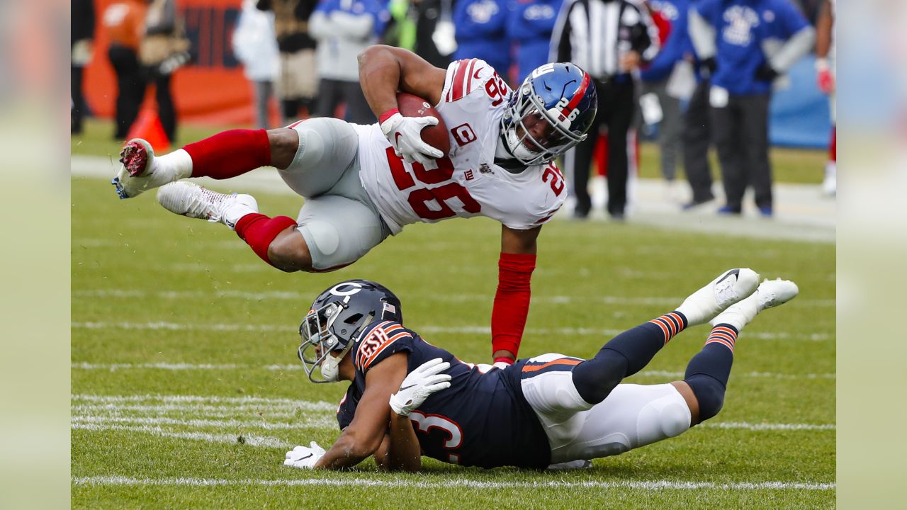 VIDEO: Bucs Defender Vita Vea Loses Tooth After Taking Helmet to Face