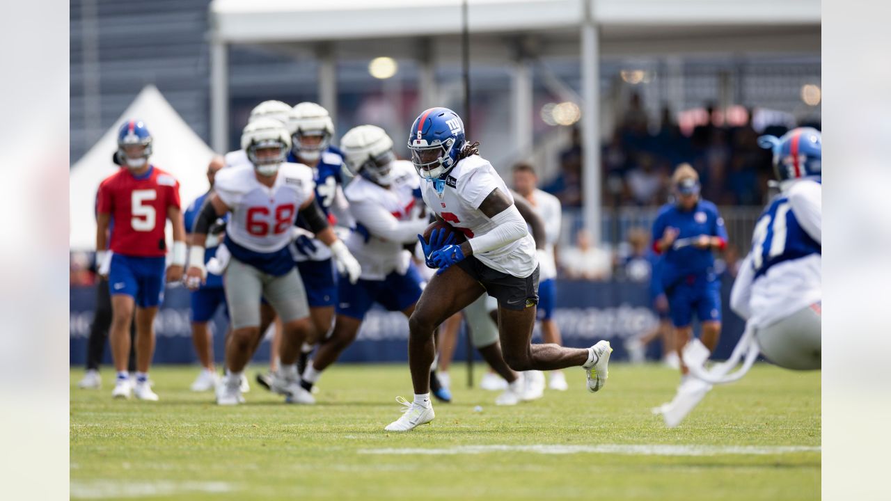 Giants' Daniel Jones quietly shines in 2023 training camp debut