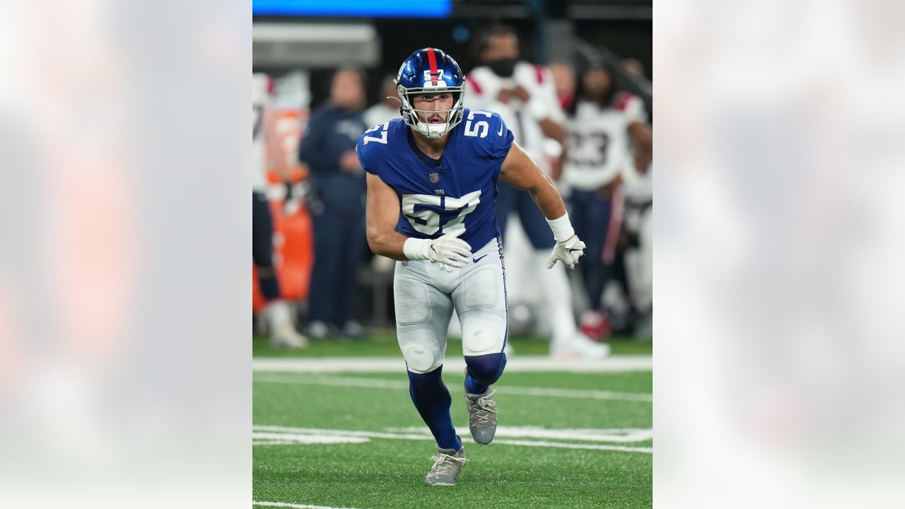 FOXBOROUGH, MA - AUGUST 25: New York Giants running back Elijhaa Penny (39),  New York Giants wide