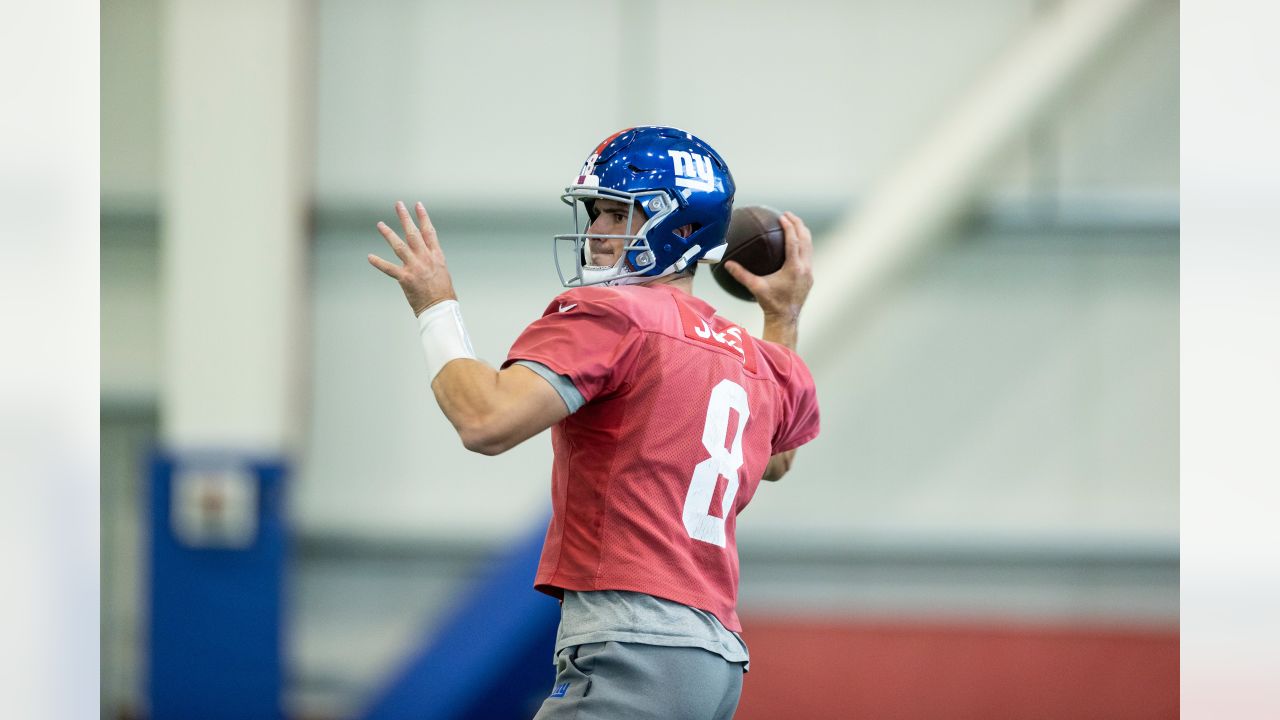 Giants' Daniel Jones beat Aaron Rodgers and Packers in north London