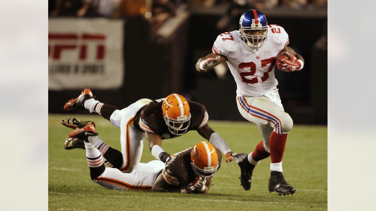 NFL - Week 15. Cleveland Browns vs. New York Giants. Sunday Night Football.  