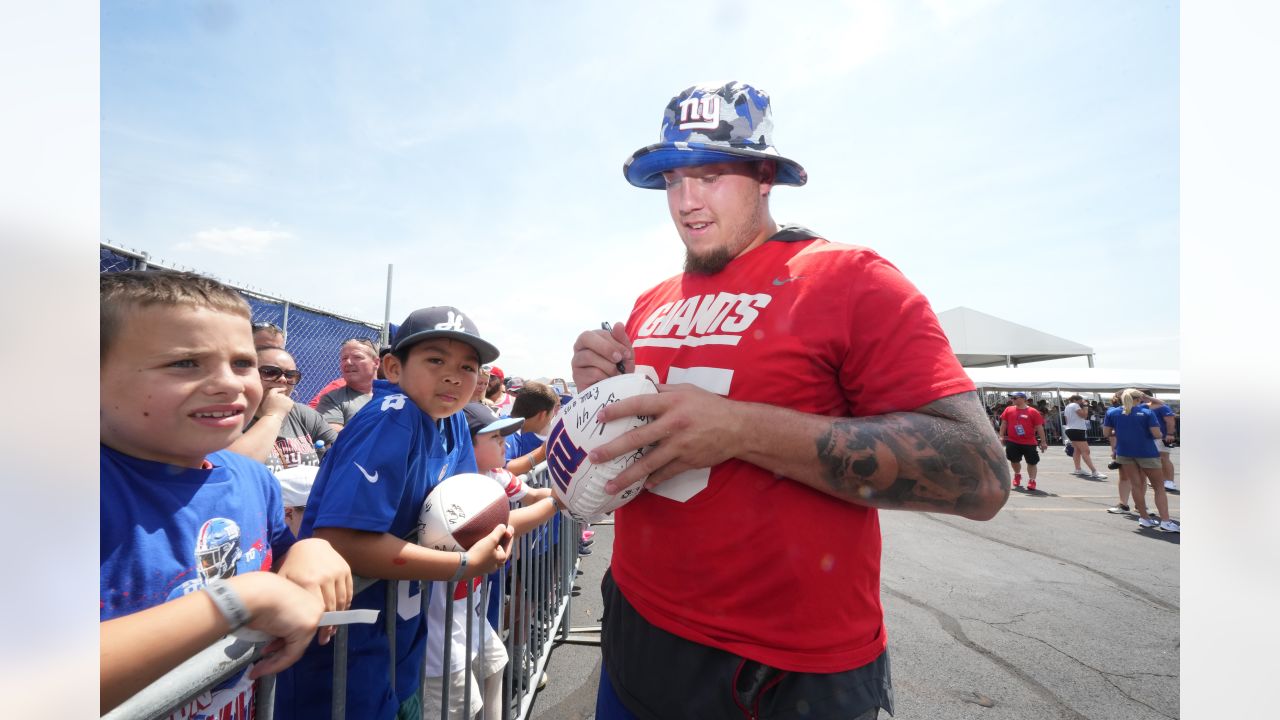 Look: Giants Center Nick Gates Shares Major Update - The Spun