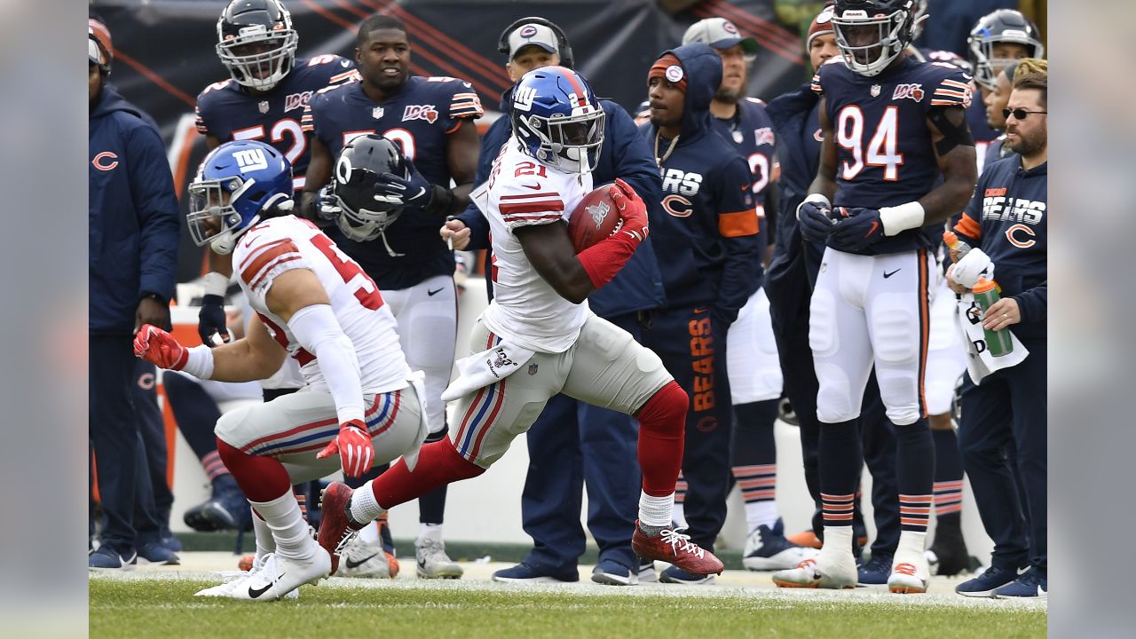 August 16, 2019, New York Giants free safety Jabrill Peppers (21) looks on  during the NFL preseason game between the Chicago Bears and the New York  Giants at MetLife Stadium in East