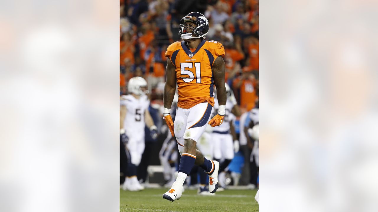 The Denver Broncos and the Seattle Seahawks line up on the line of  scrimmage during the first half of an NFL football game Sunday, Sept. 9,  2018, in Denver. (AP Photo/Jack Dempsey