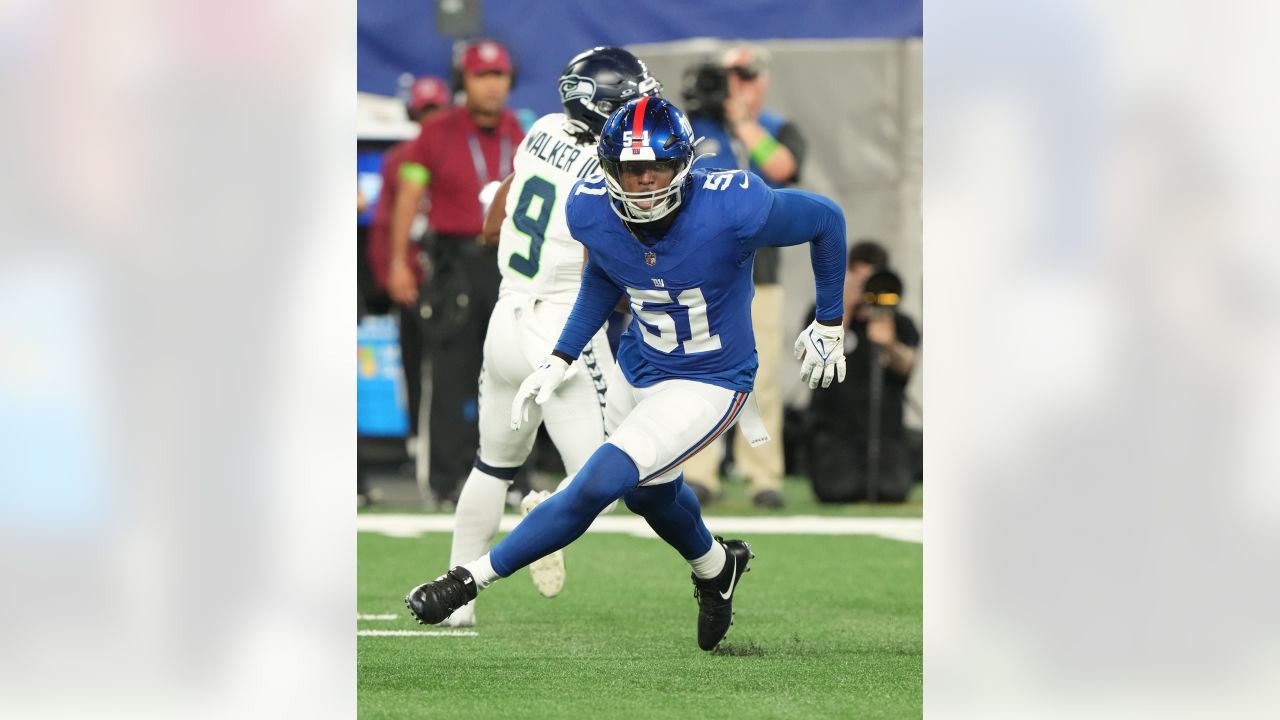 East Rutherford, New Jersey, USA. 6th Oct, 2019. Minnesota Vikings  defensive tackle Shamar Stephen (93) during a NFL game between the Minnesota  Vikings and the New York Giants at MetLife Stadium in