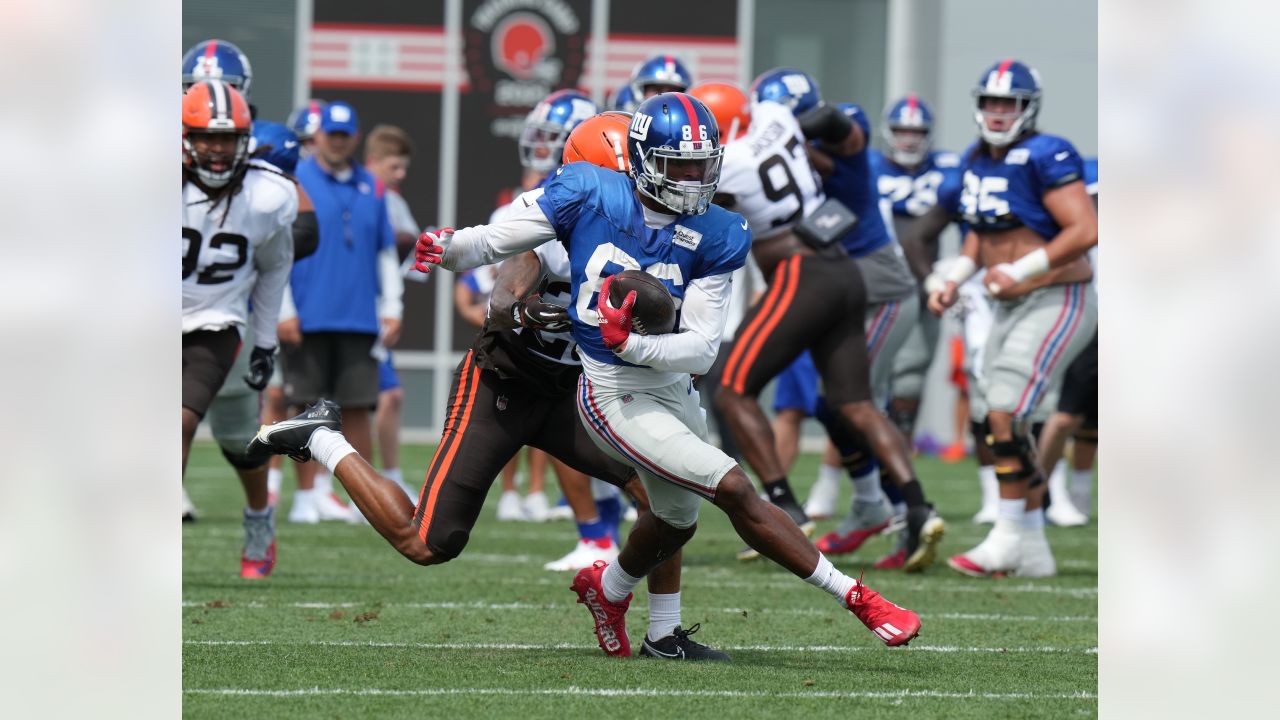 New York Giants wide receiver Kenny Golladay catches a pass during a joint NFL  football training camp practice with the Cleveland Browns Friday, Aug. 20,  2021, in Berea, Ohio. (AP Photo/Ron Schwane